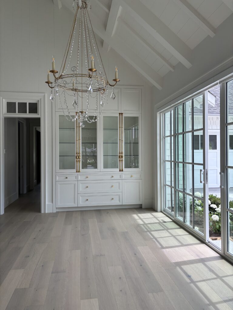 Staged dining room vs empty room